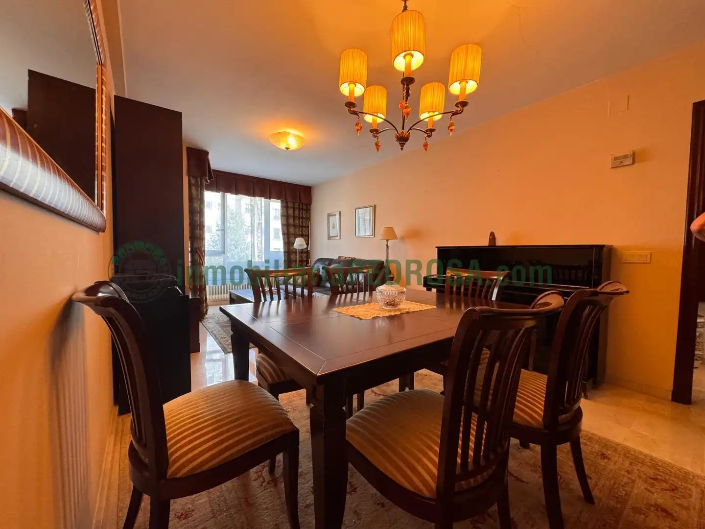 https://static.fotocasa.es/images/ads/64e83db8-d9d2-4b6b-82e9-3dfd9ec6676e?rule=original
