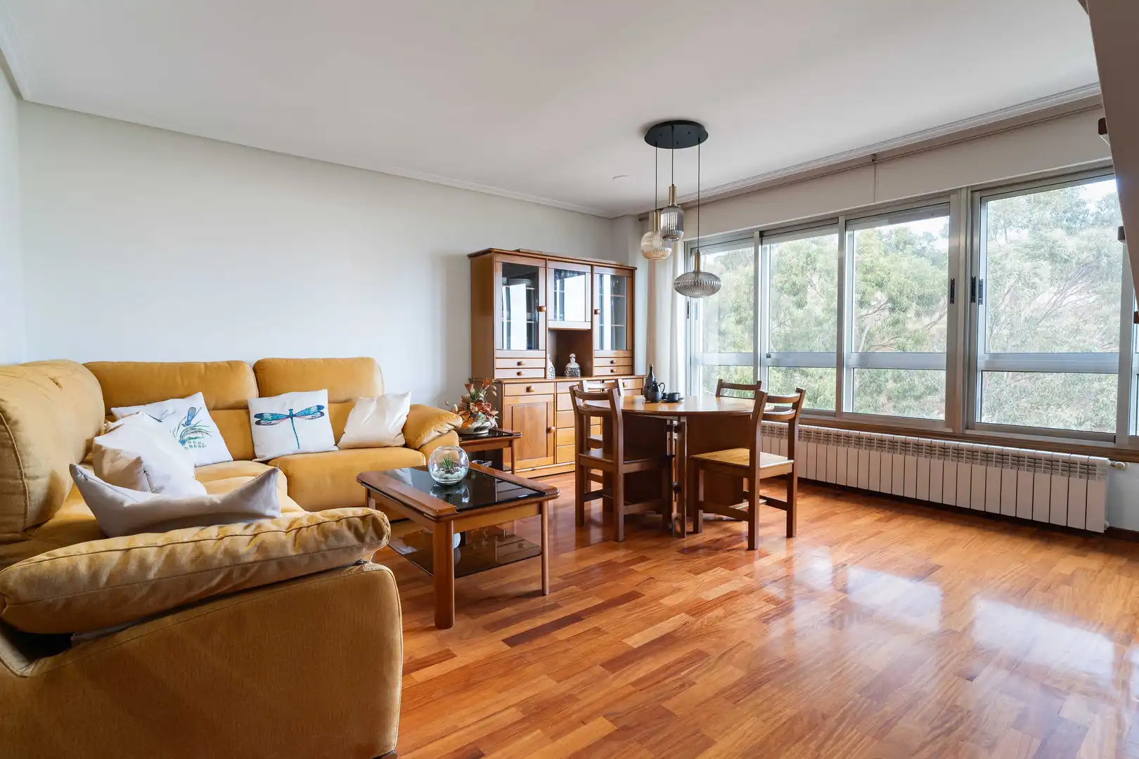 https://static.fotocasa.es/images/ads/035c2841-04c4-4a10-836e-426a8930212c?rule=original