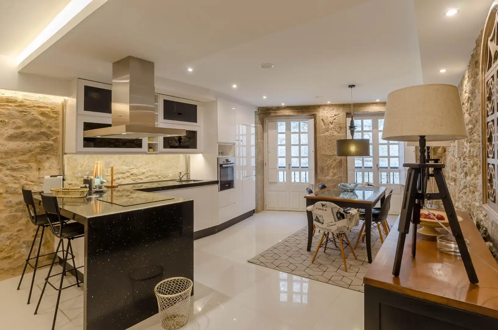https://static.fotocasa.es/images/ads/a5048f18-0c64-4406-947d-801957186904?rule=original