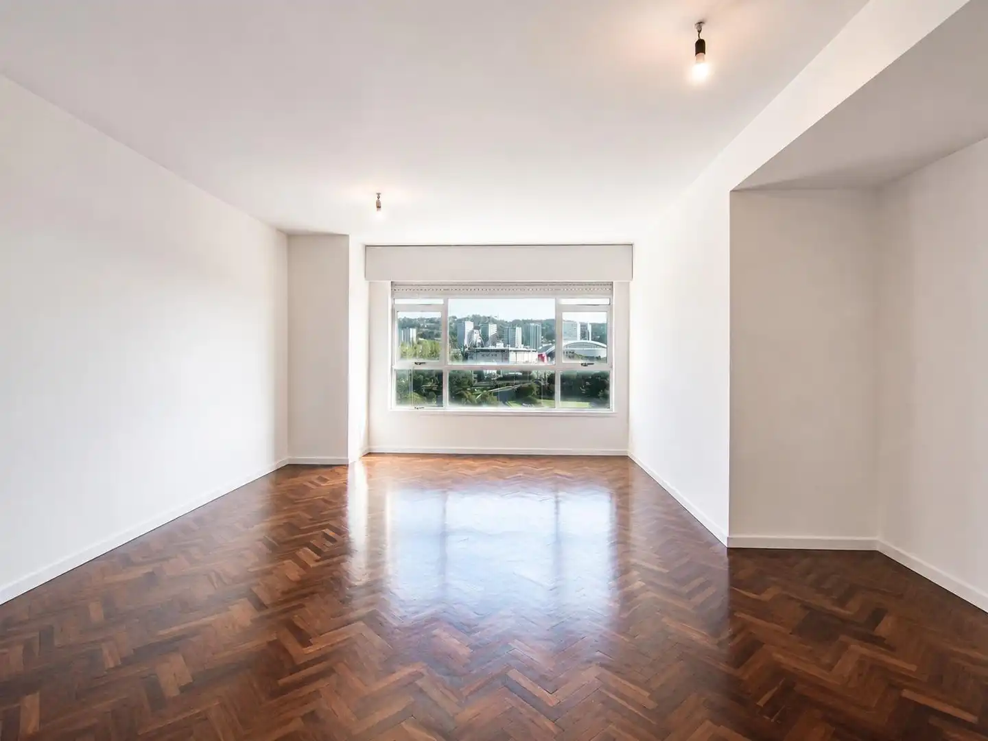 https://static.fotocasa.es/images/ads/9ead21a2-87dc-4621-99af-ab5d85ba2c30?rule=original