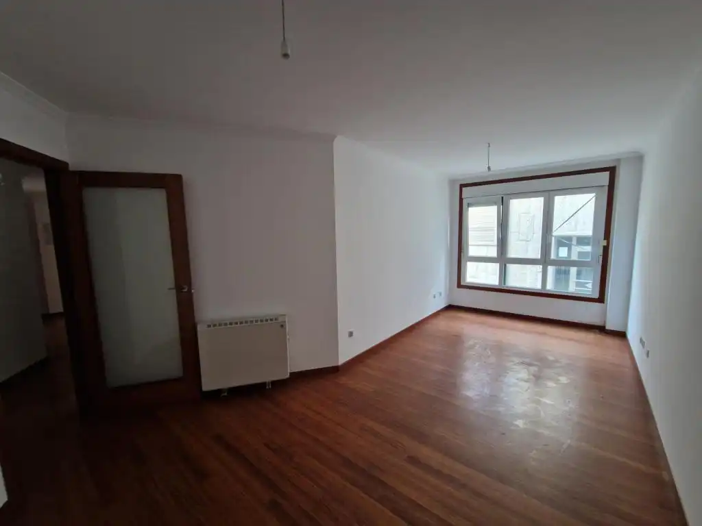 https://static.fotocasa.es/images/ads/60bf2adb-e221-47f0-97a5-11be5aeecbbf?rule=original