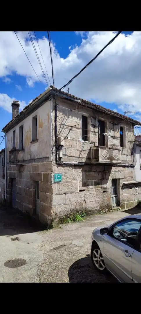https://static.fotocasa.es/images/anuncio/2025/02/09/185581894/4555980256.jpg?rule=original