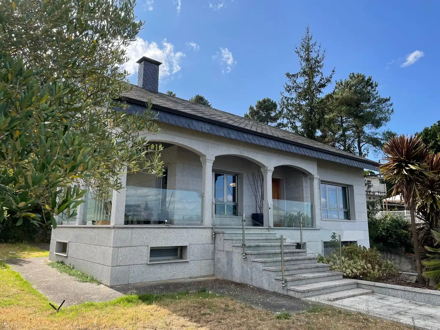 https://static.fotocasa.es/images/ads/99ec105b-634c-4a24-9a3f-6fa770116fa5?rule=original