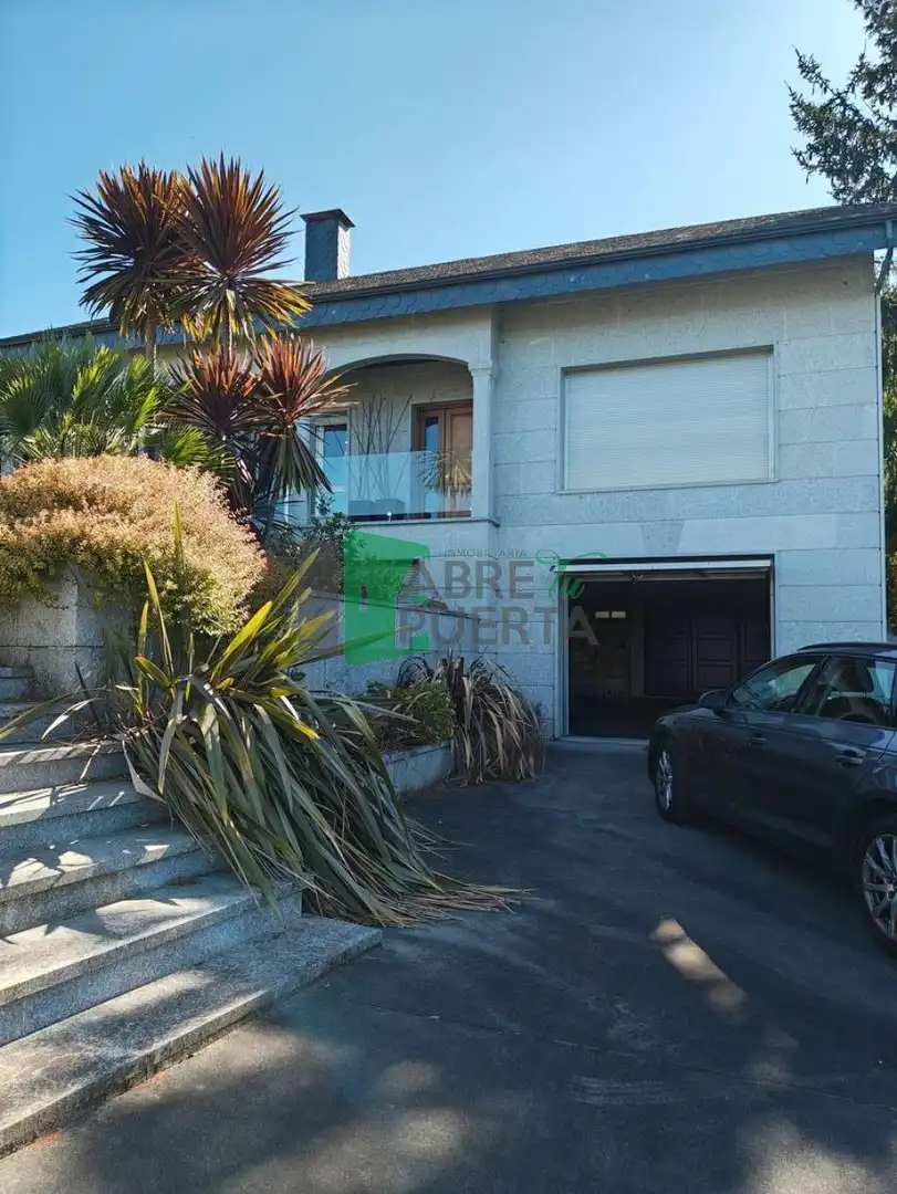 https://static.fotocasa.es/images/ads/3ccff102-144f-4c3c-8c03-f919cca2e9b8?rule=original