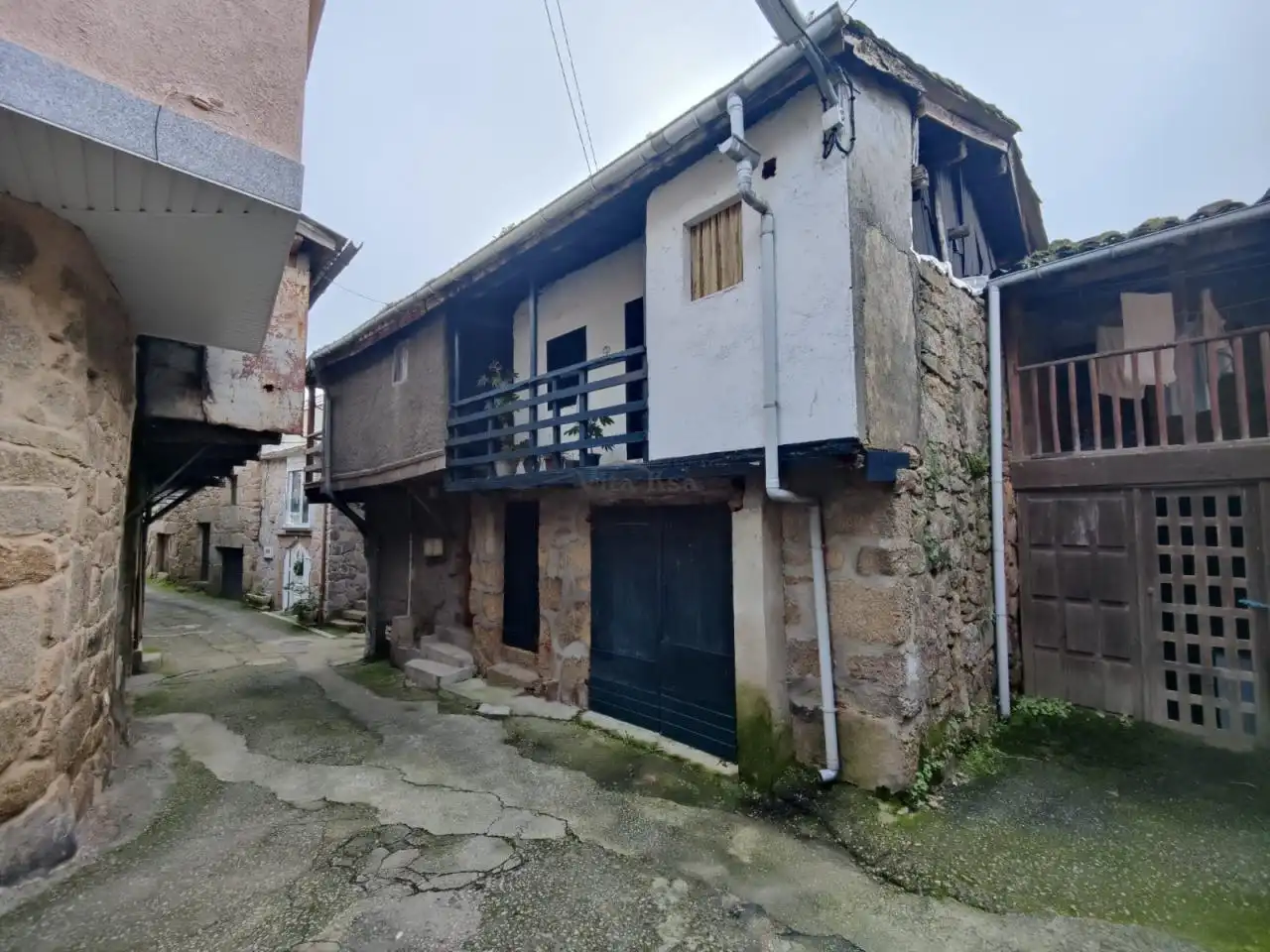 https://static.fotocasa.es/images/ads/f2ba10de-ba96-4f60-a4af-f65aa93a6f2a?rule=original
