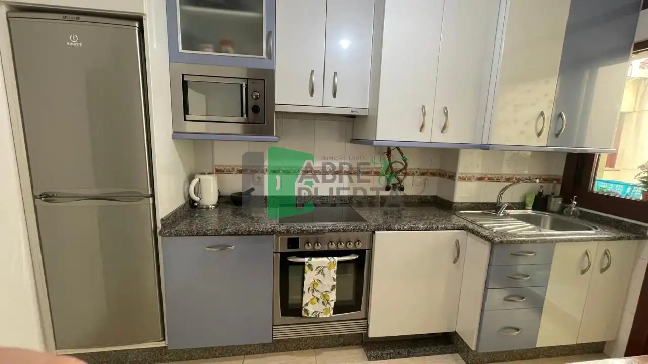 https://static.fotocasa.es/images/ads/5a6fe561-a2ad-4ddf-9be4-d49f78c99ddc?rule=original