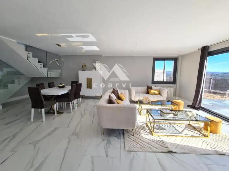 https://static.fotocasa.es/images/ads/0ecb25b0-6b3c-463f-ac56-87e6f55d8f54?rule=original