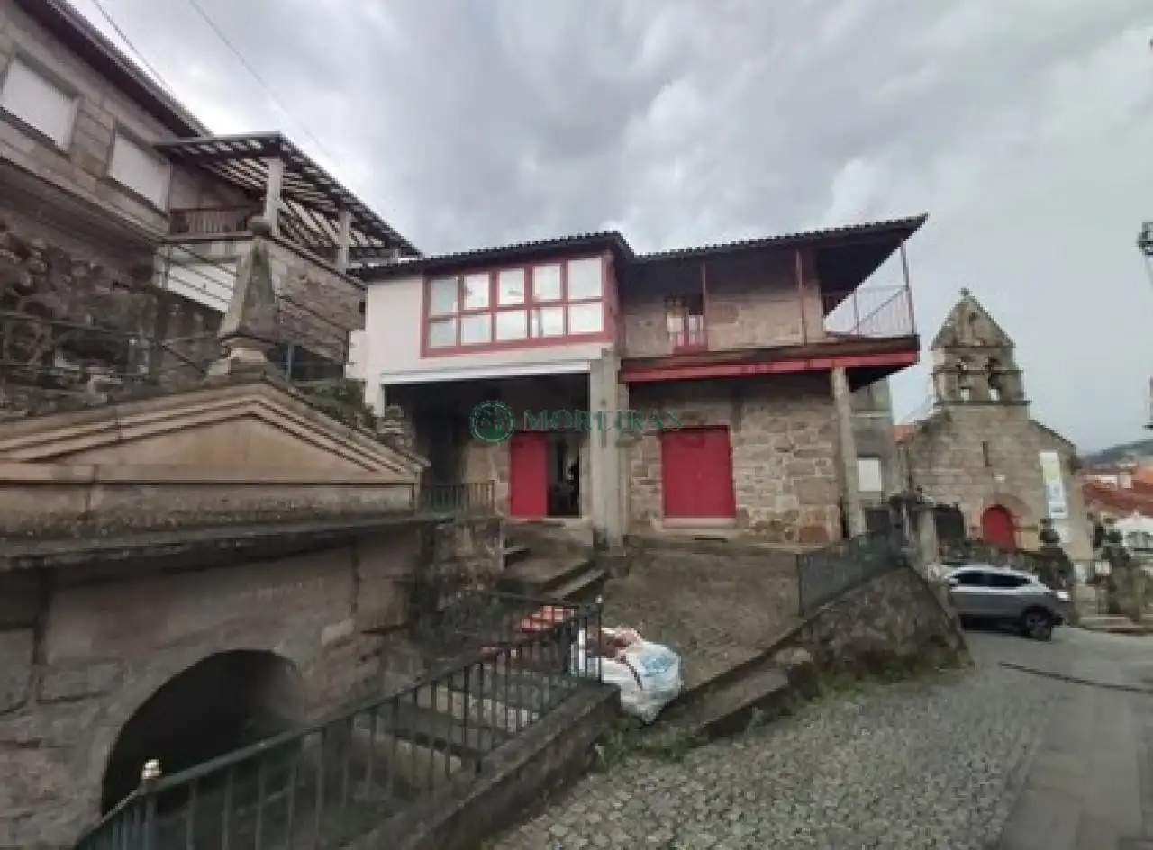 https://static.fotocasa.es/images/ads/eed6273d-2802-4e85-9c5b-dfc98dd7c462?rule=original