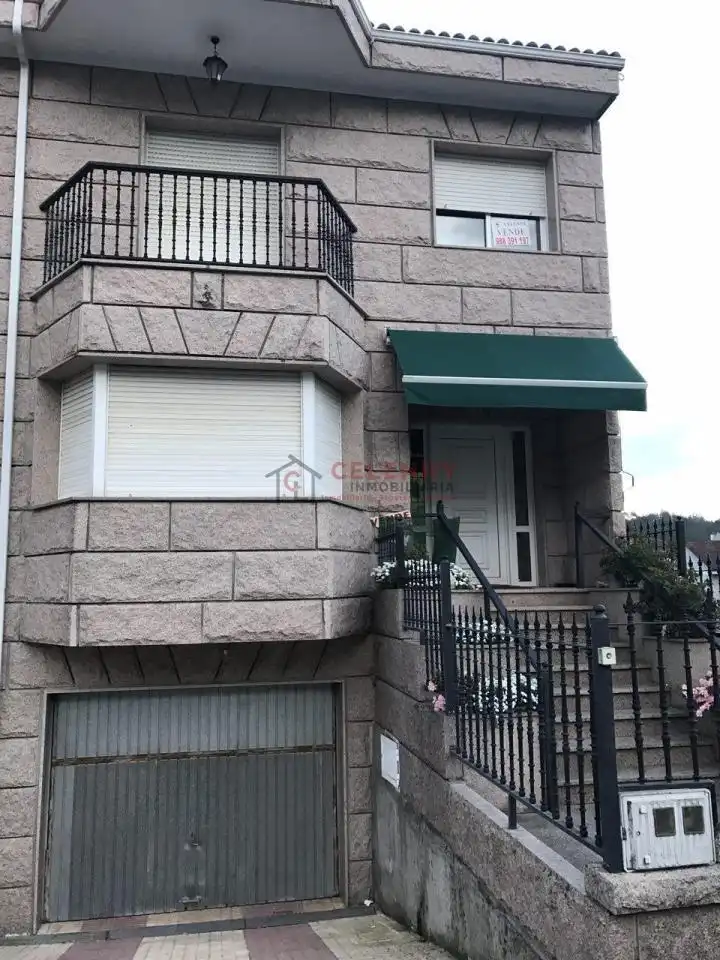 https://static.fotocasa.es/images/ads/371359bb-d093-461f-a20c-aafe92ab34bc?rule=original