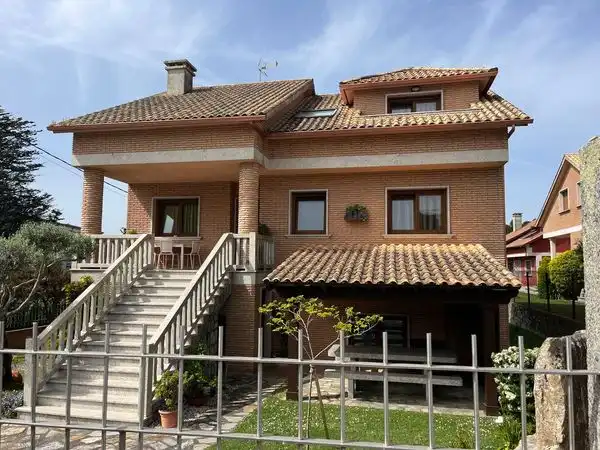 https://static.fotocasa.es/images/ads/d7456947-da44-4b49-83c2-00002c72bae6?rule=original