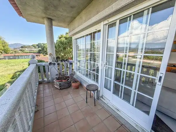 https://static.fotocasa.es/images/ads/665f9858-3e3c-44b3-856c-dcd07094777a?rule=original