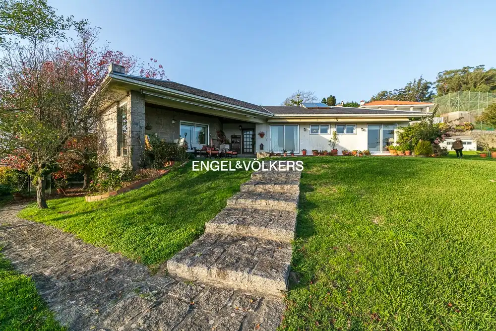 https://static.fotocasa.es/images/ads/25b516b3-adfb-40a6-9771-645d8340aa92?rule=original