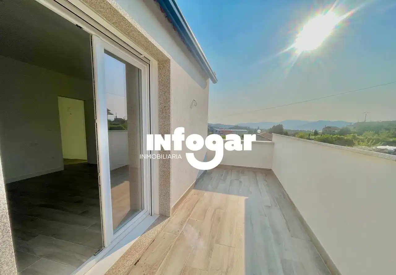 https://static.fotocasa.es/images/ads/379eeecd-83b8-4119-8414-0874b874f204?rule=original