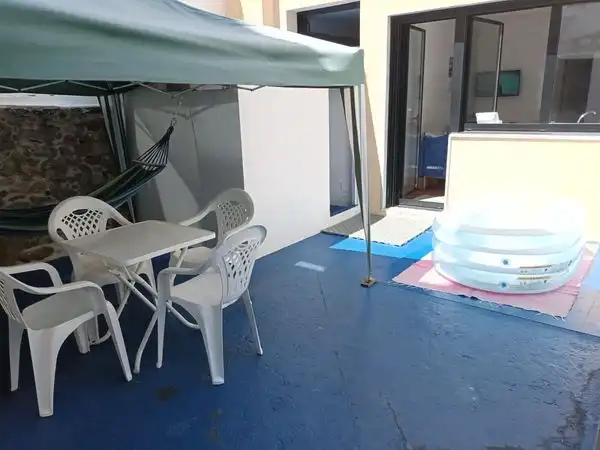 https://static.fotocasa.es/images/ads/de3d7d2f-b8d5-412f-a5cb-cfc5a6a34ce9?rule=original