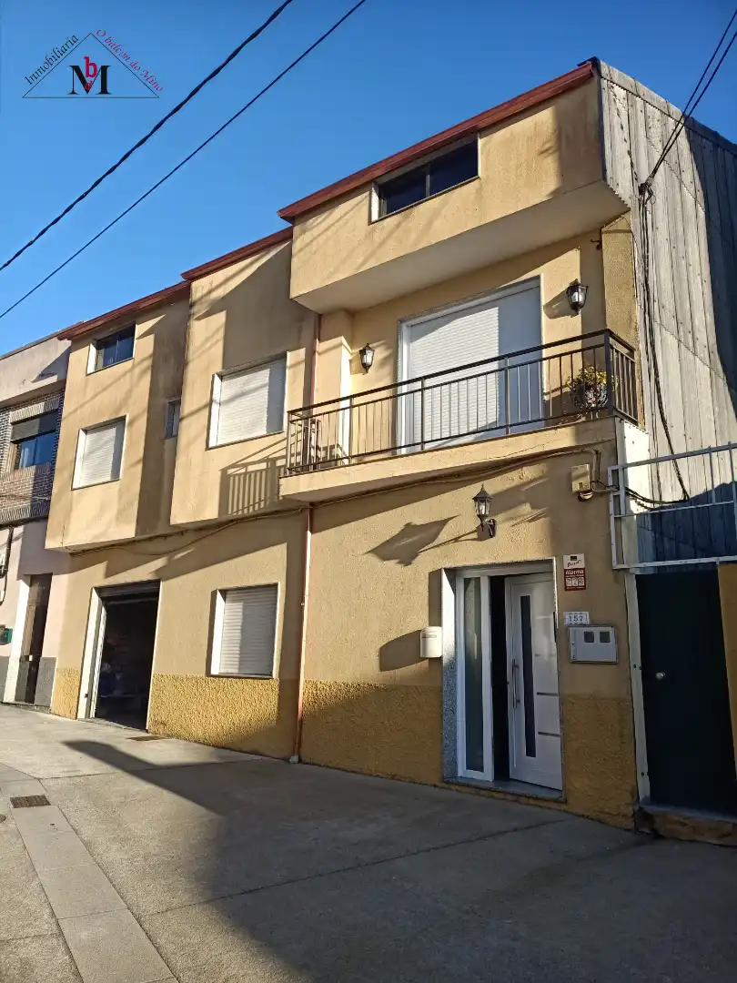 https://static.fotocasa.es/images/ads/15a0e0db-58a0-47ca-b3d9-561a9c9374e1?rule=original