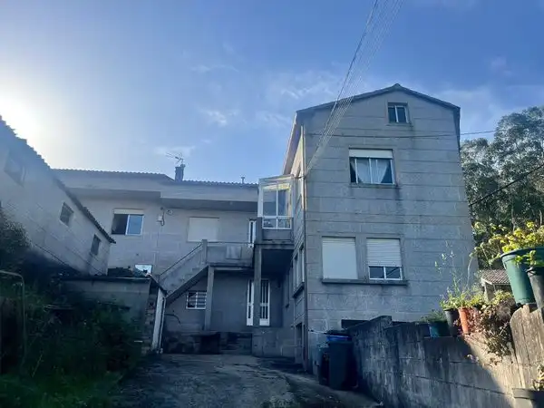 https://static.fotocasa.es/images/ads/21b35446-77a5-496d-9d77-3d6c46d1e861?rule=original