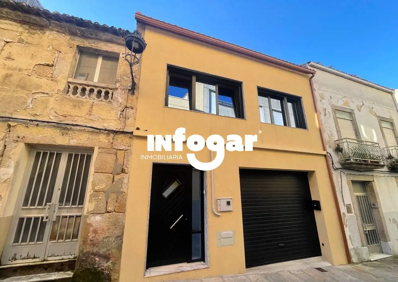 https://static.fotocasa.es/images/ads/811c1ed3-e20b-4c86-9622-dd4155f2f8e8?rule=original