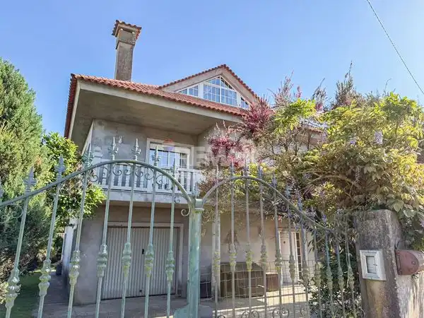 https://static.fotocasa.es/images/ads/4386070a-cf31-4559-a161-c3fcc2241d72?rule=original
