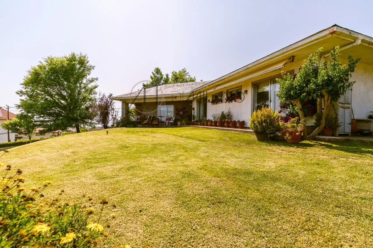 https://static.fotocasa.es/images/ads/082e2c10-0377-4109-b1c7-63022c6af9e5?rule=original