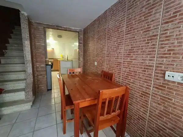 https://static.fotocasa.es/images/ads/069faf35-c4dc-45f6-bb94-3c70c5bef53a?rule=original
