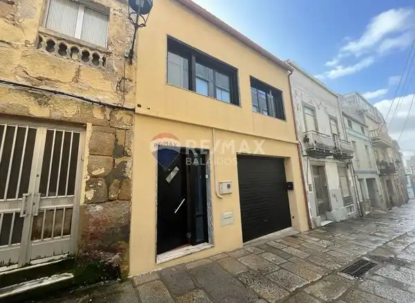 https://static.fotocasa.es/images/ads/292efe54-d4a0-45d9-a915-39ccecd222c2?rule=original