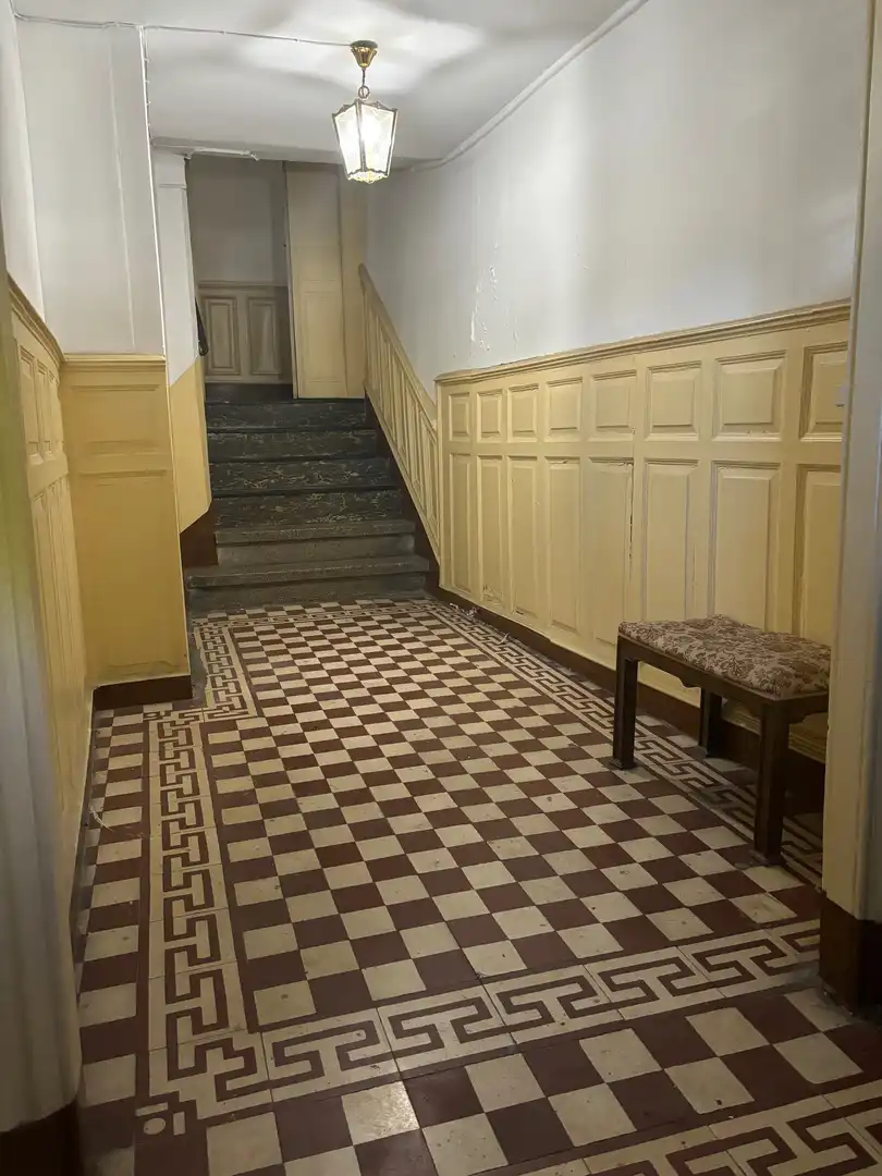 https://static.fotocasa.es/images/ads/ee5db691-187a-409b-a7ae-c82f925a6306?rule=original