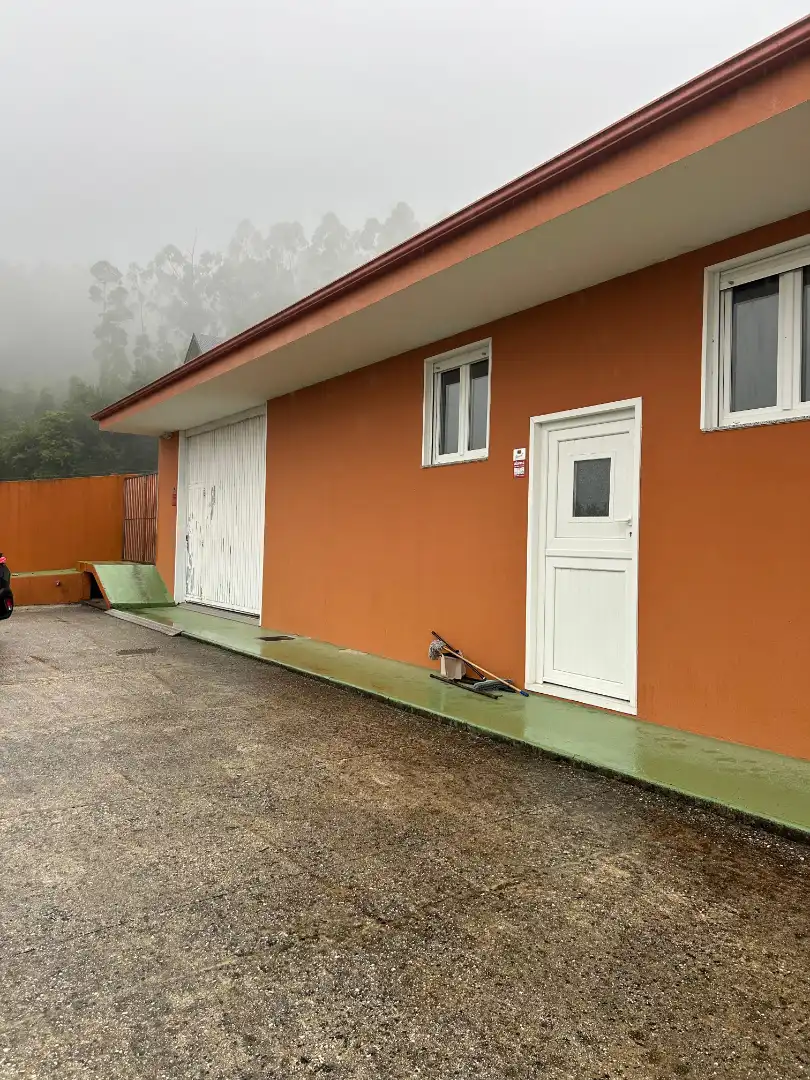 https://static.fotocasa.es/images/ads/138a1cfa-3d7d-45eb-9c77-45528445779a?rule=original