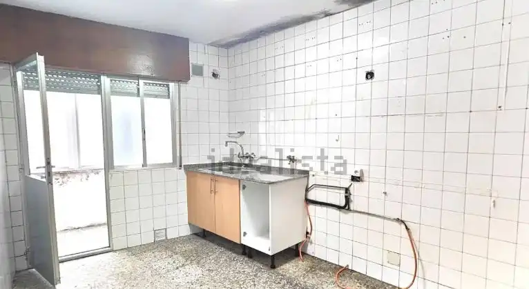 https://static.fotocasa.es/images/ads/b822a949-b769-480a-8a20-3690d005bd0d?rule=original