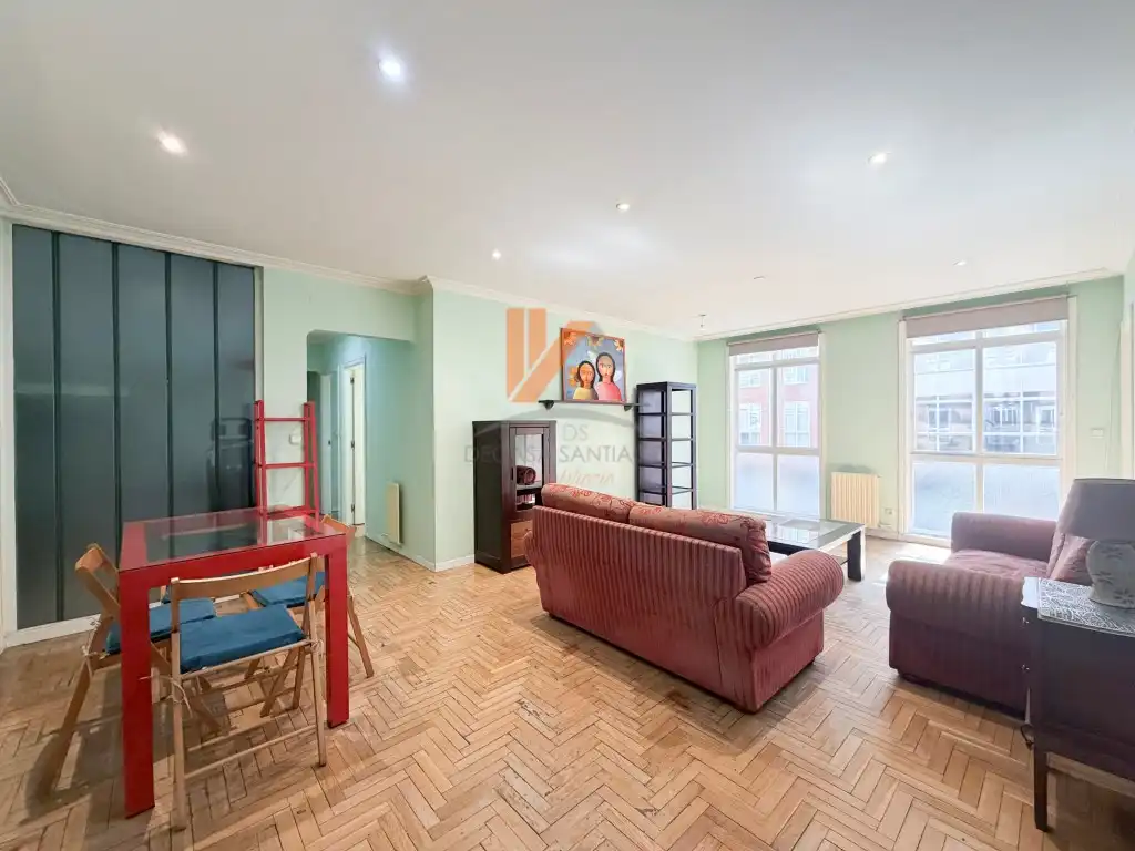https://static.fotocasa.es/images/ads/2728608e-d9aa-4f28-9045-3cd277004d75?rule=original