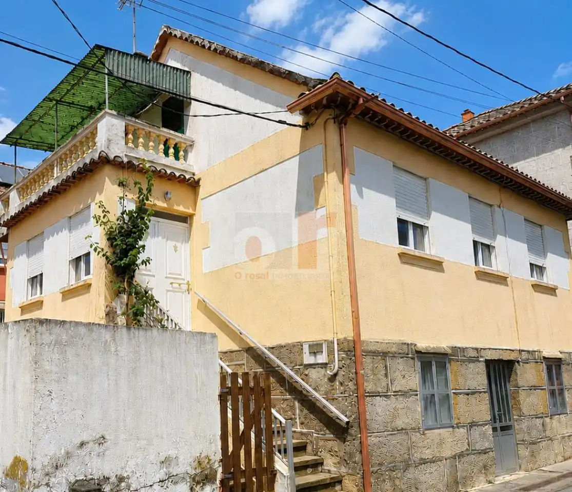 https://static.fotocasa.es/images/ads/06479711-274d-40b9-82ab-e5a1e2ecec13?rule=original