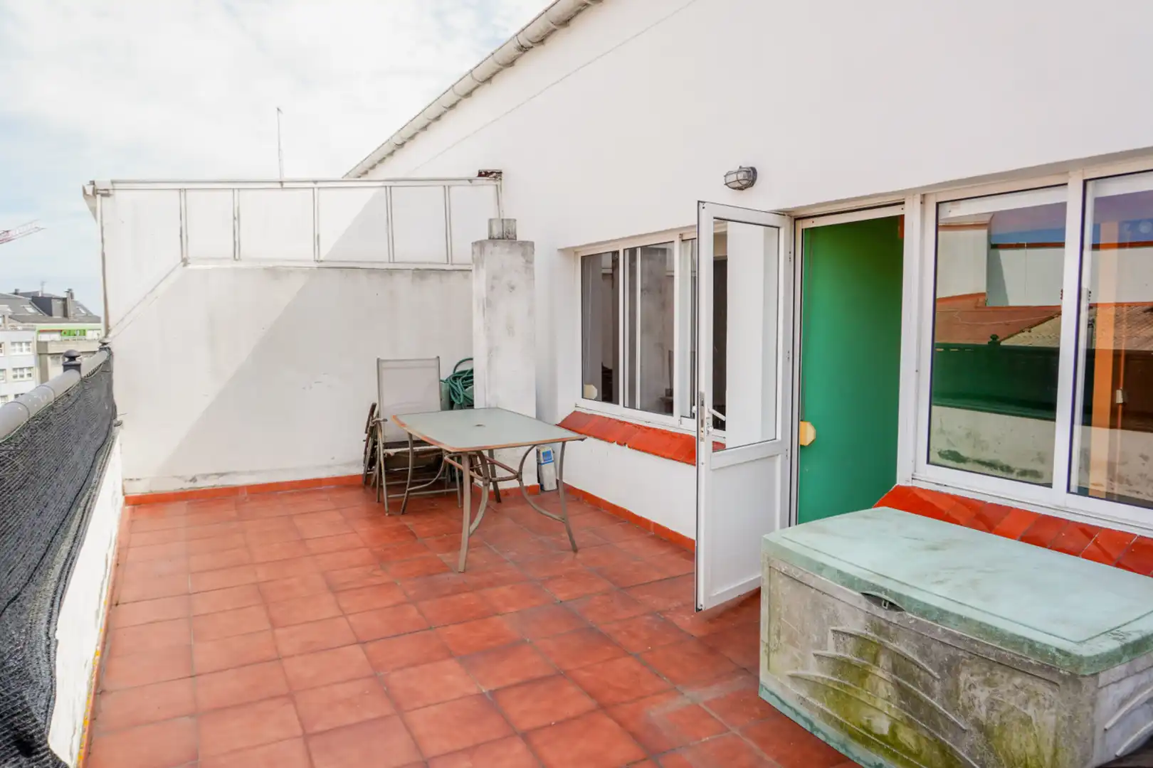 https://static.fotocasa.es/images/ads/5df4a3f1-bdd9-4756-8e0f-b3cdf128d1f2?rule=original