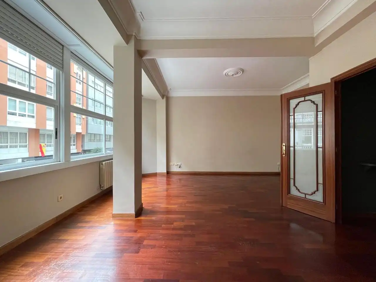 https://static.fotocasa.es/images/ads/1fae95a1-df58-45c7-b849-10a209bda119?rule=original