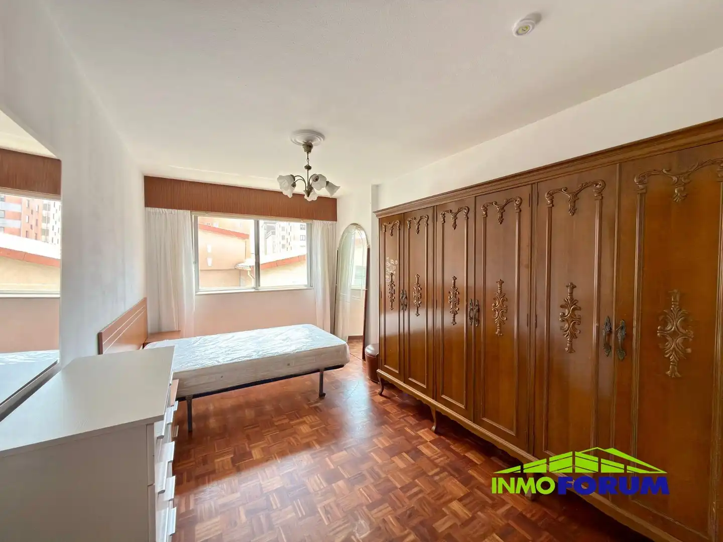 https://static.fotocasa.es/images/ads/36e83b4d-fc07-4687-aa44-83599d13ddf8?rule=original