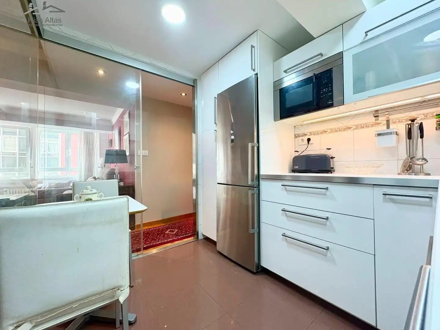 https://static.fotocasa.es/images/ads/138e40af-7ca9-4181-936b-8169b402aa14?rule=original