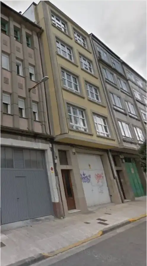 https://static.fotocasa.es/images/ads/83a127d0-0292-41d9-8b35-2e55d1ac8a8f?rule=original
