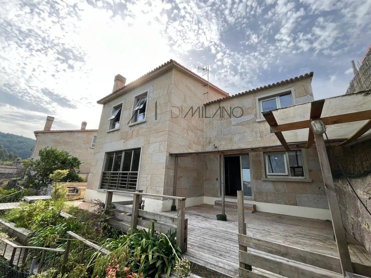 https://static.fotocasa.es/images/ads/9abb59a3-4955-475a-a17e-49edd759112c?rule=original