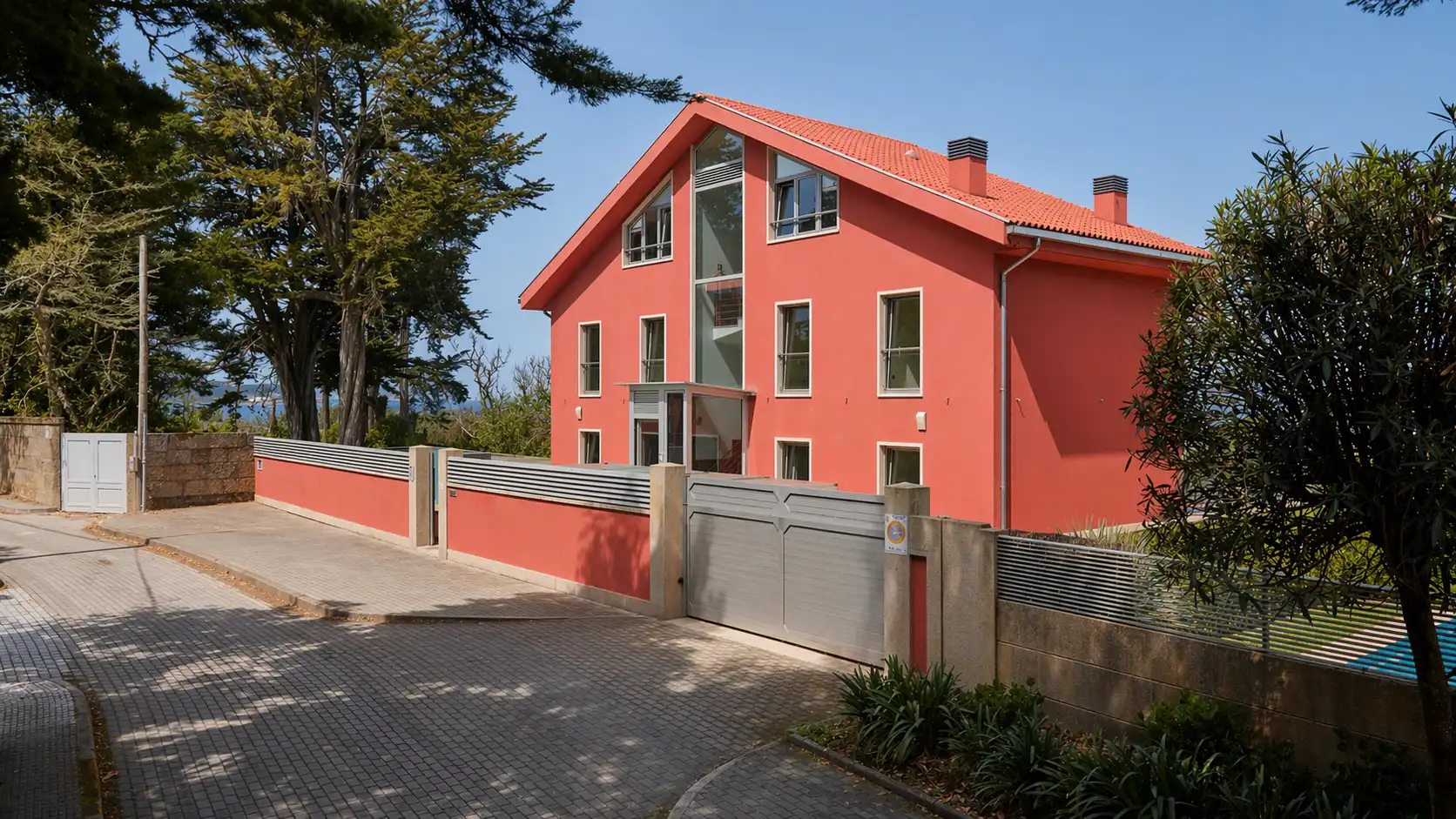 https://static.fotocasa.es/images/ads/5df7817e-01d8-4ca9-a0e6-fd545a3fa750?rule=original