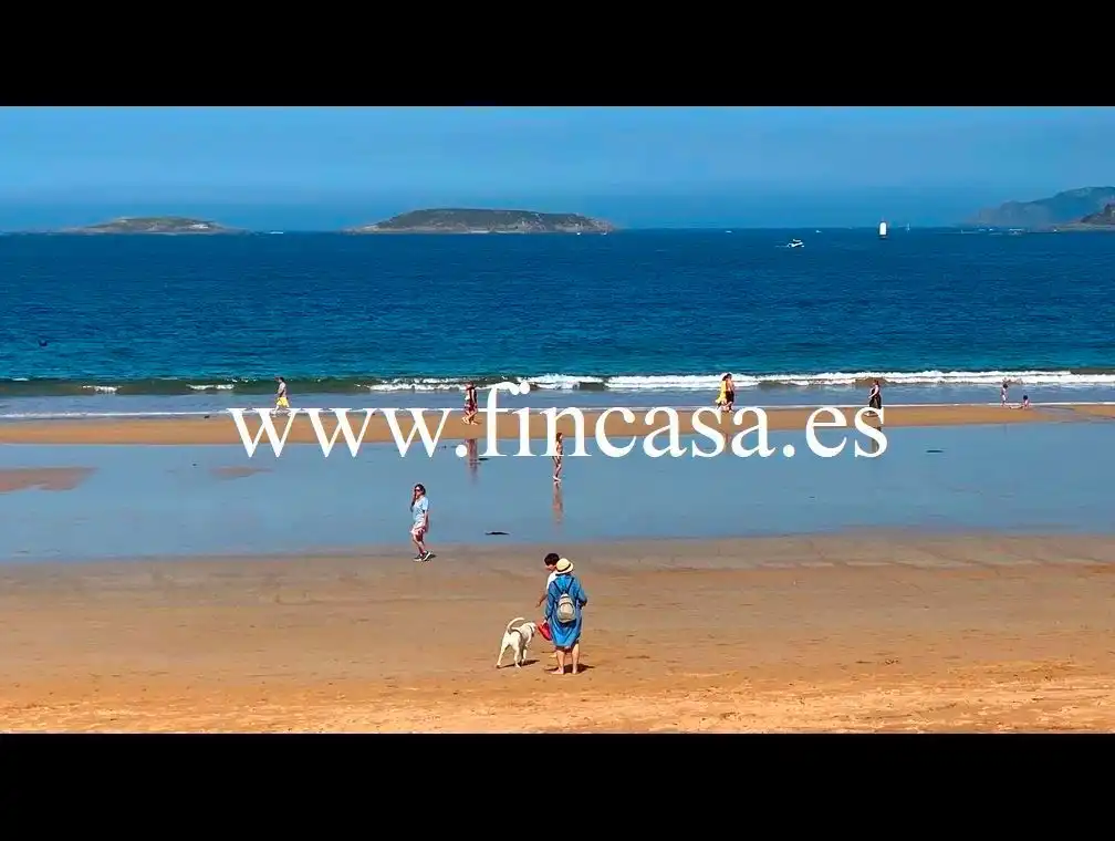 https://static.fotocasa.es/images/ads/f7e63cac-bb65-4087-90cb-ea160f3d1441?rule=original