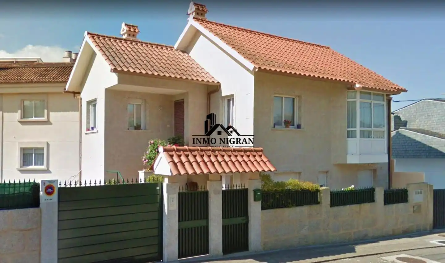 https://static.fotocasa.es/images/ads/b22a5553-2db3-4d27-8949-f413dd45641b?rule=original