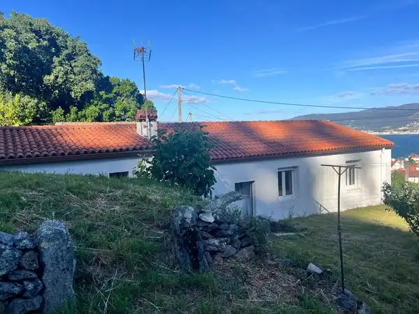https://static.fotocasa.es/images/ads/c7031168-8326-46a8-9a93-da6d5b31f232?rule=original