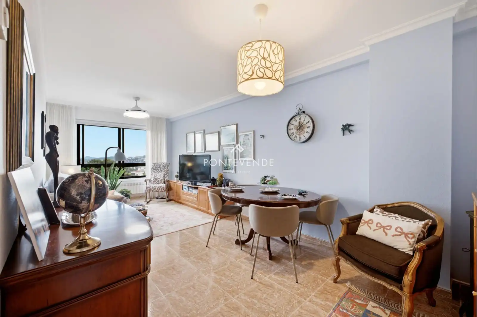 https://static.fotocasa.es/images/ads/b95f7152-f77b-4a6b-9482-aa1281174986?rule=original
