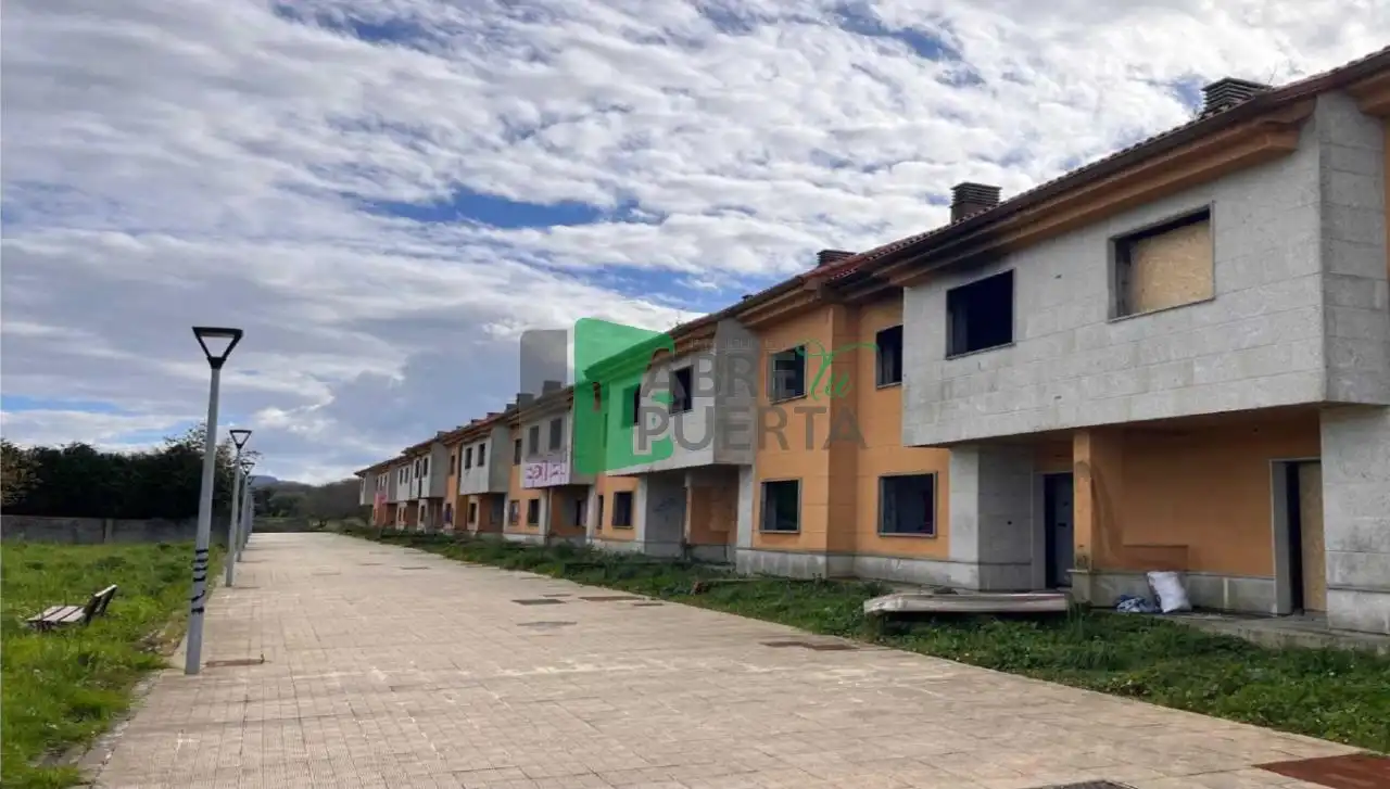 https://static.fotocasa.es/images/ads/a37a48cb-88ba-42fd-a81e-e02b4d5e91e7?rule=original
