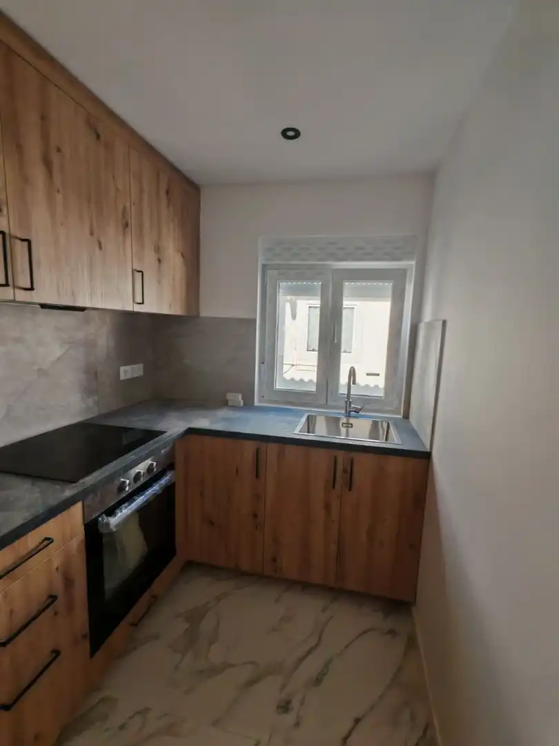 https://static.fotocasa.es/images/ads/61c70005-b85a-4f75-bfd6-a56b1377bbdc?rule=original