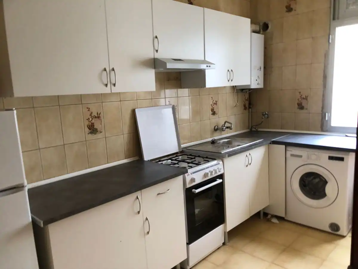 https://static.fotocasa.es/images/ads/5be4638b-2e29-4f06-b7b5-f4eefec43e35?rule=original
