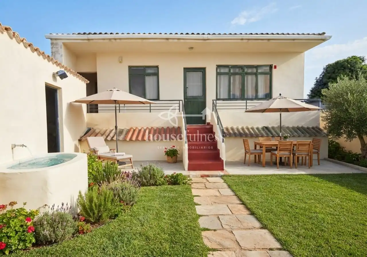 https://static.fotocasa.es/images/ads/430a0a12-e22e-469a-b7a9-848aa8aac148?rule=original