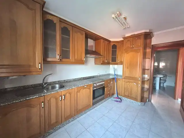 https://static.fotocasa.es/images/ads/3e7a9c8f-abdd-4f8f-8c0b-3717a464a39c?rule=original