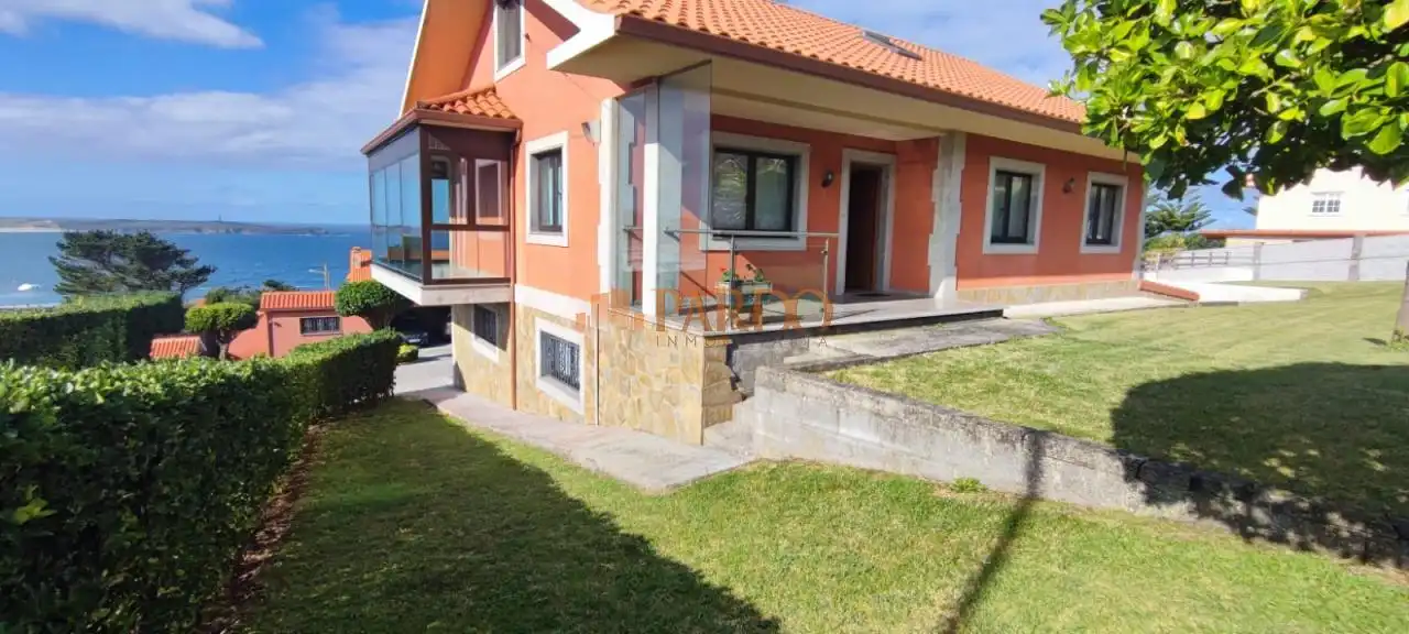 https://static.fotocasa.es/images/ads/5888048d-6066-4b08-9363-bba8ec817983?rule=original