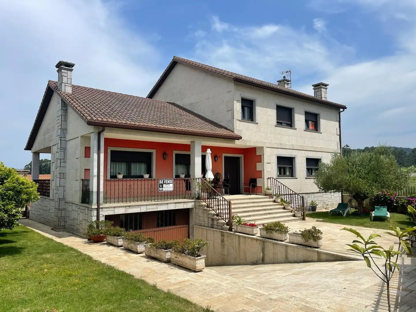 https://static.fotocasa.es/images/ads/ace946a5-1740-4b1b-bafb-1c78467db8b6?rule=original