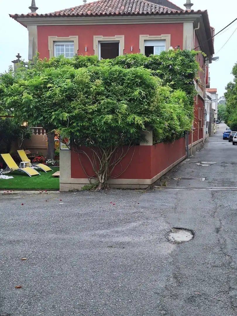 https://static.fotocasa.es/images/ads/a7da7930-afa3-4324-877a-e1943e036f9f?rule=original