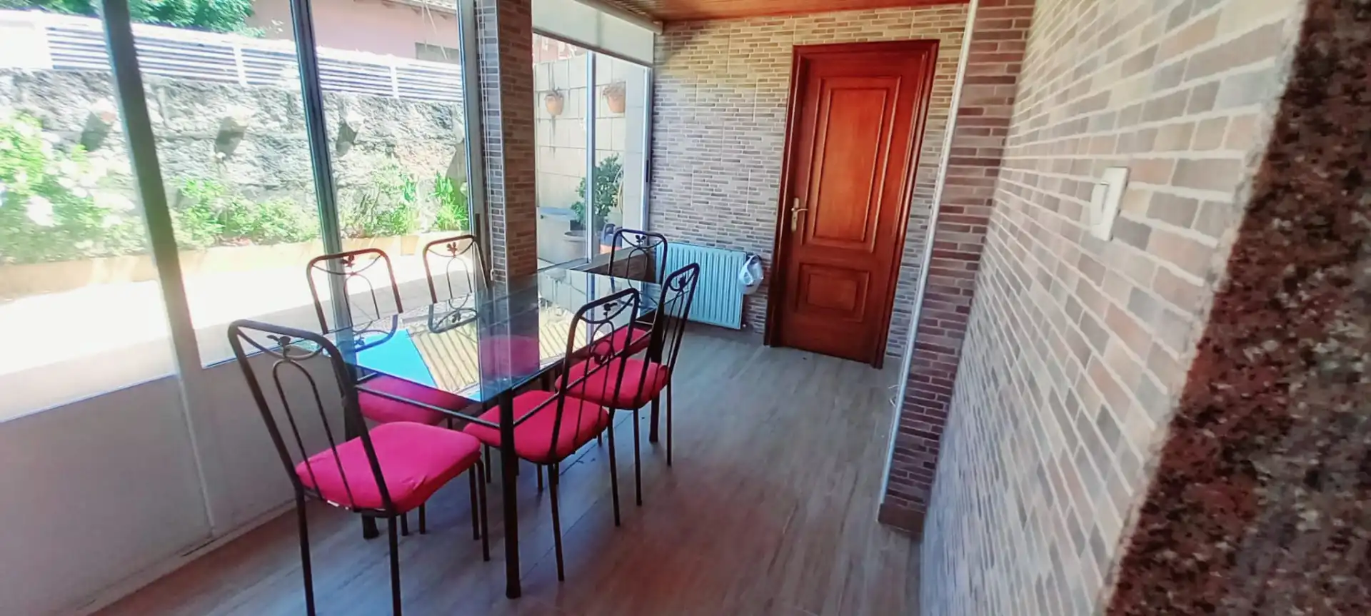 https://static.fotocasa.es/images/ads/b7ebf13e-2e49-49cc-8481-2859fbe58a4f?rule=original